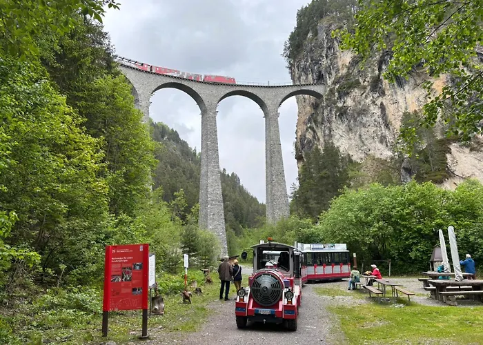 Haus Albula Apartamento Alvaneu